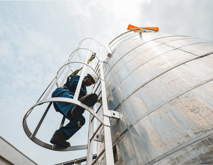 Water Tank Cleaning Services in Dubai | Just Spectrum